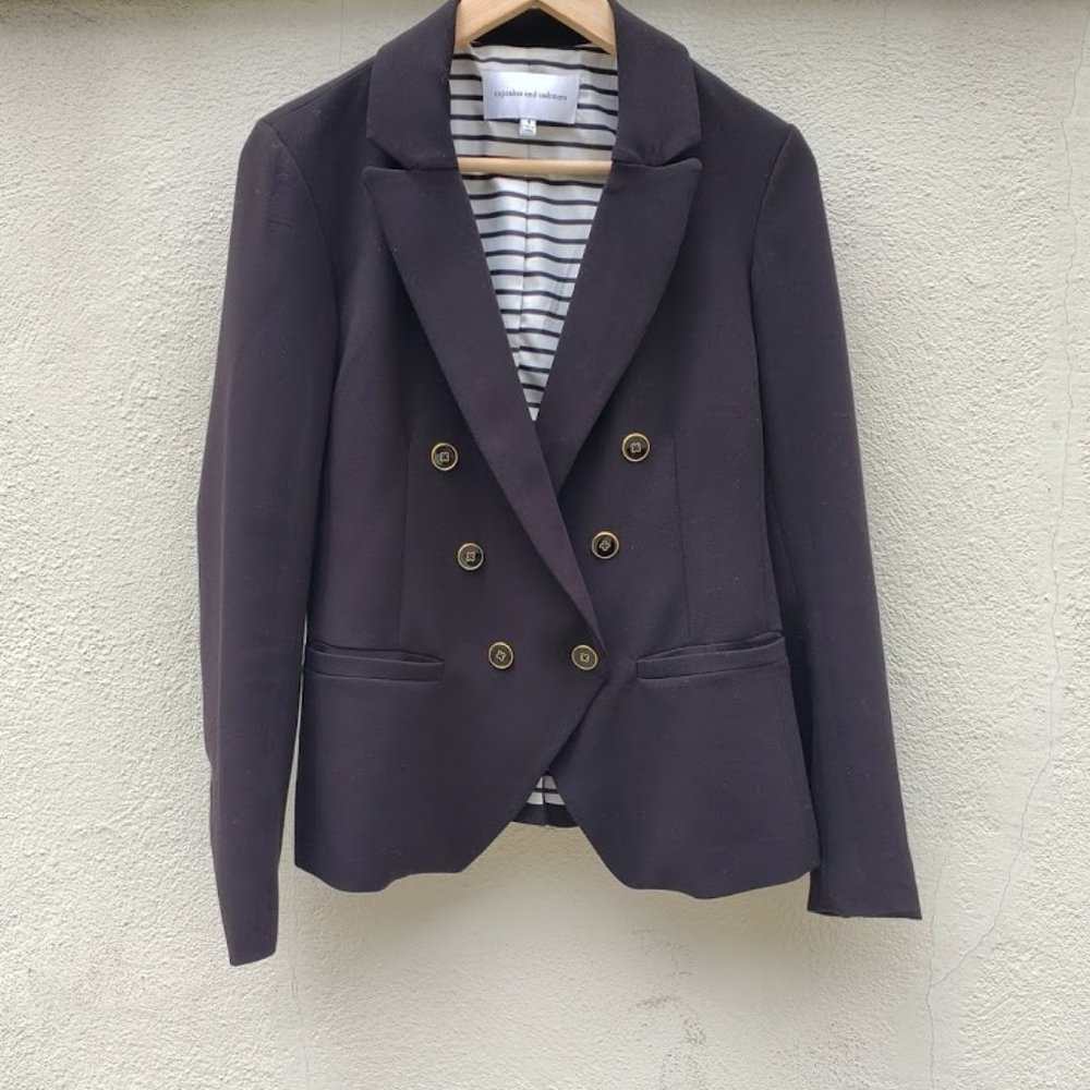 Cupcakes and Cashmere Elodie Blazer - Picture 8 of 14